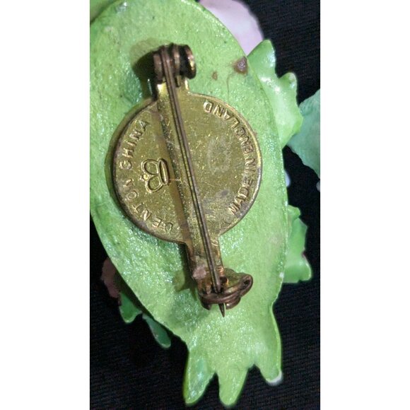 Vintage Hand Painted Floral Porcelain Brooch Lot By Scruples & Denton - Picture 7 of 8